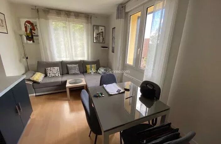 BAGNOLES DE L'ORNE, APPARTEMENT DE 42M² AVEC CAVE ET GARAGE — photo 2