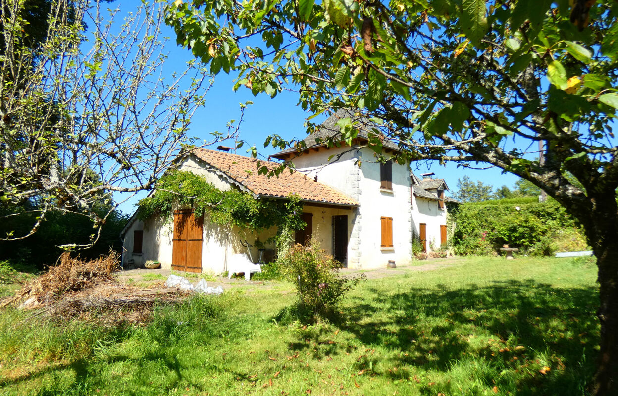 maison 6 pièces 150 m2 à vendre à Aurillac (15000)