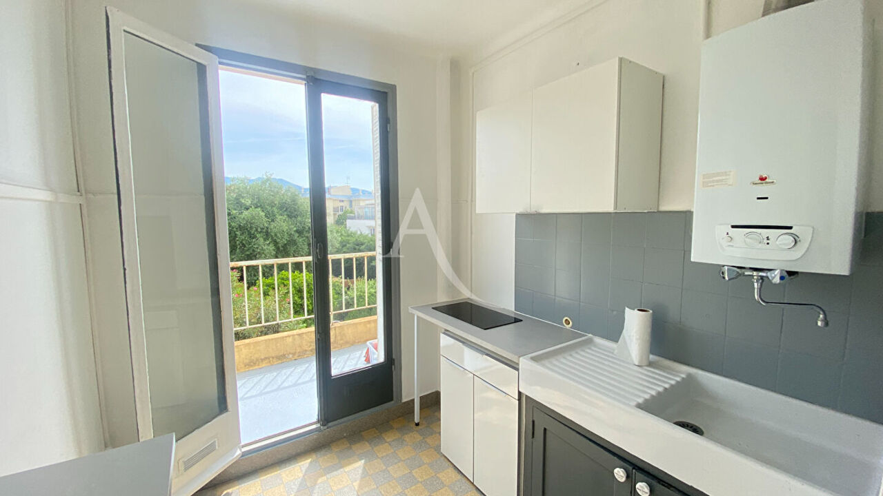 appartement 1 pièces 27 m2 à louer à Nice (06100)