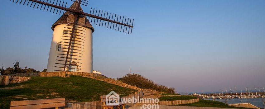 Photo Terrain constructible - 387m² - Jard-sur-Mer image 3/4