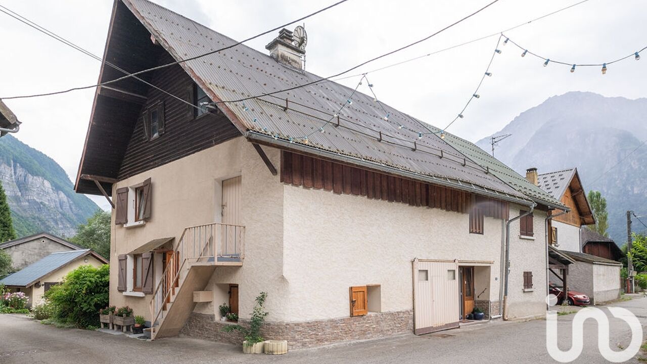 maison 5 pièces 133 m2 à vendre à Le Bourg-d'Oisans (38520)