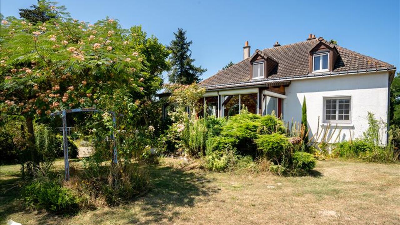 maison 6 pièces 190 m2 à vendre à Avon-les-Roches (37220)