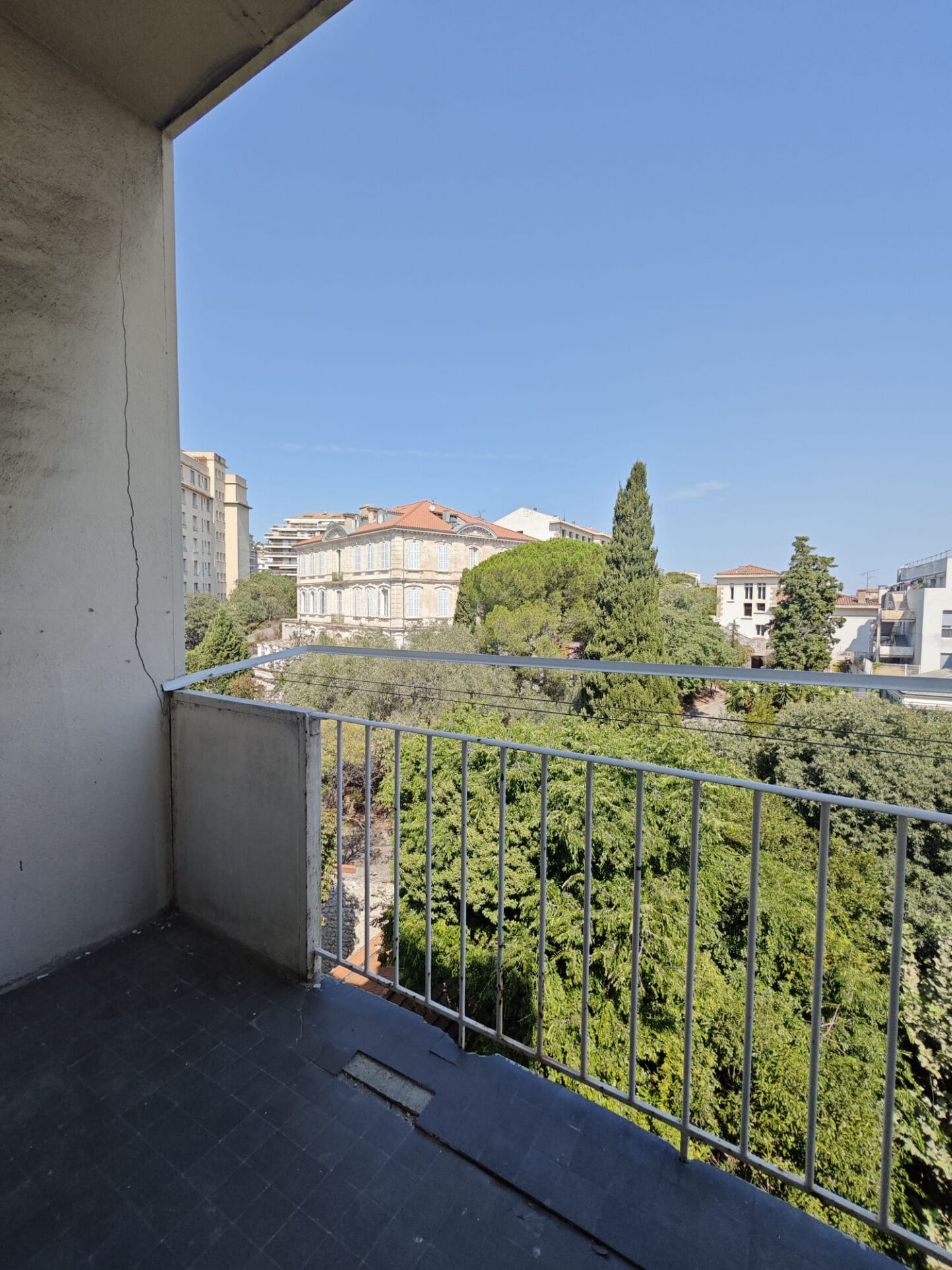 Marseille 8eme Appartement 5 pièces 183 m²