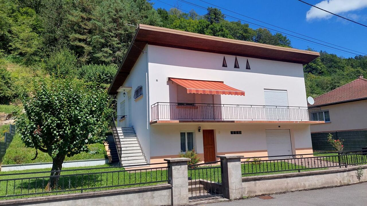 maison 6 pièces 118 m2 à vendre à Saint-Hippolyte (25190)