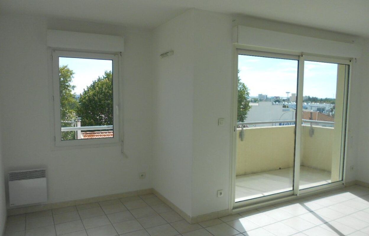 appartement 2 pièces 46 m2 à louer à Nîmes (30900)