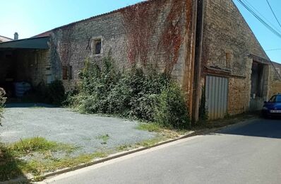 vente maison 44 900 € à proximité de Les Pineaux (85320)