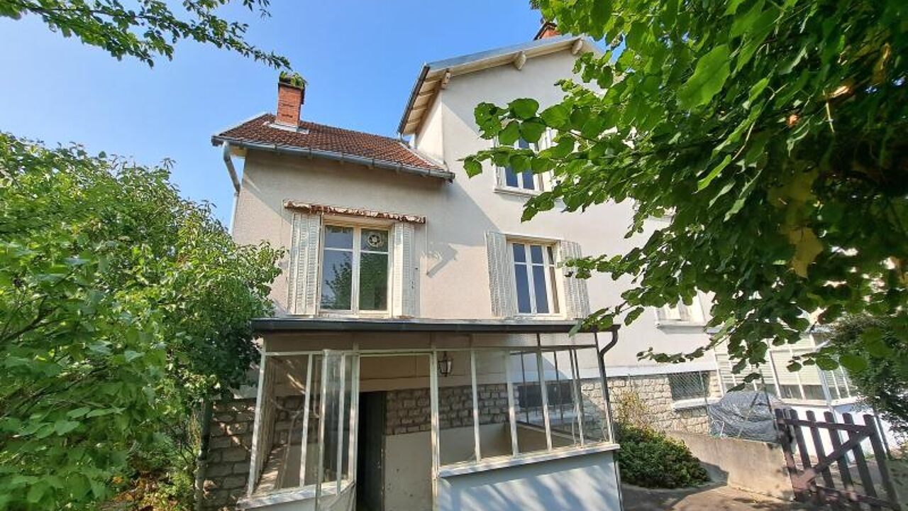 maison 4 pièces 75 m2 à vendre à Saint-Doulchard (18230)