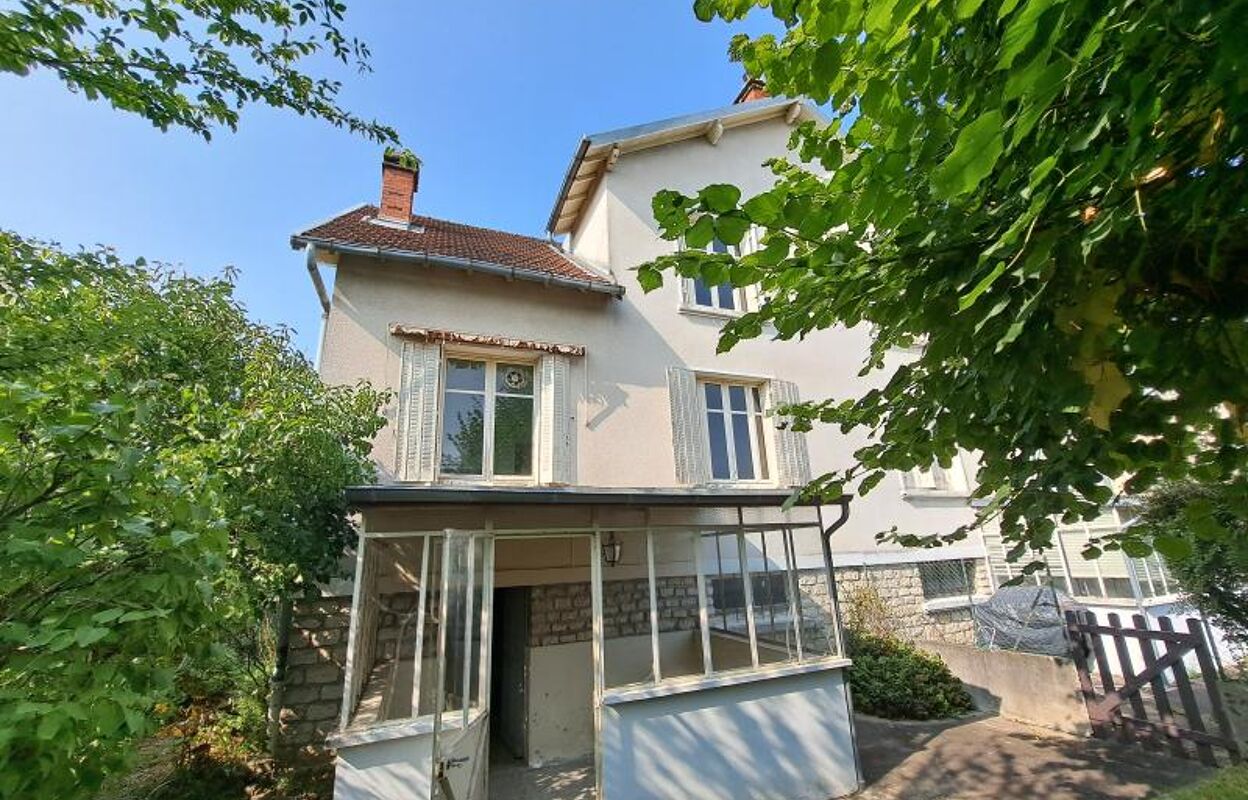 maison 4 pièces 75 m2 à vendre à Saint-Doulchard (18230)