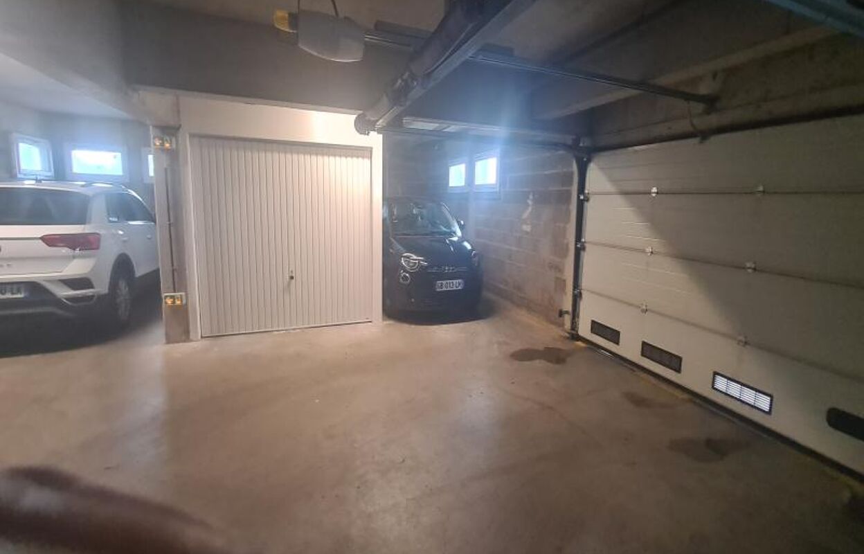 garage  pièces 13 m2 à vendre à Amnéville (57360)