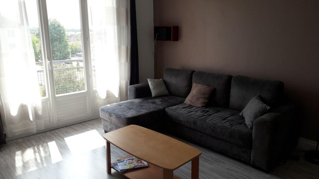 appartement 3 pièces 56 m2 à louer à Saint-André-les-Vergers (10120)