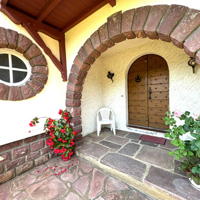 Maison 10 pièces 572400 €