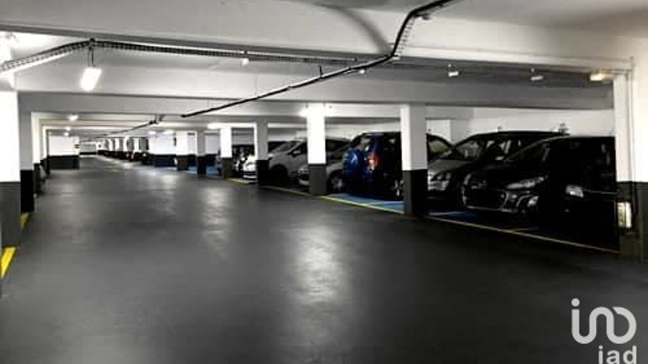 garage  pièces 15 m2 à vendre à Meaux (77100)