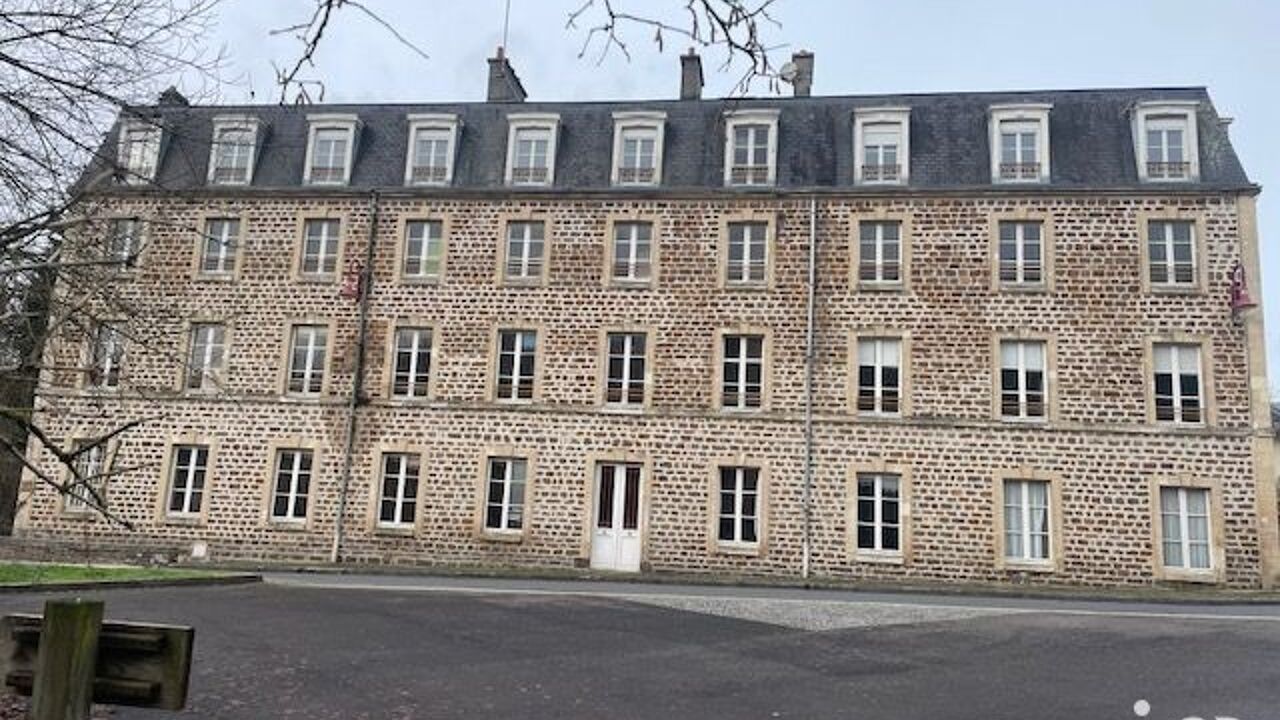 immeuble  pièces 2000 m2 à vendre à Condé-sur-Vire (50890)