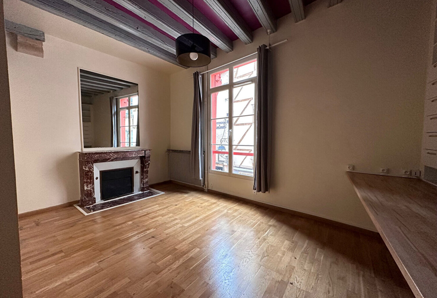 TYPE 1 DUPLEX BOURGES - 1 pièce(s) - 32 m2 — photo 1