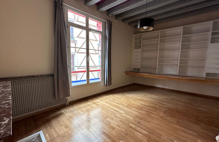 TYPE 1 DUPLEX BOURGES - 1 pièce(s) - 32 m2 — photo 3