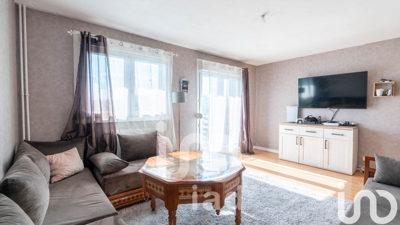 appartement 2 pièces 49 m2 à vendre à Les Mureaux (78130)