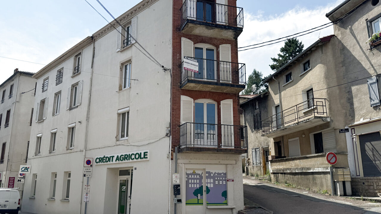 immeuble  pièces 219 m2 à vendre à Amplepuis (69550)