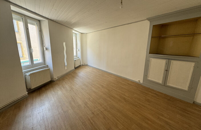 Immeuble de 4 logements et 1 local commercial — photo 4
