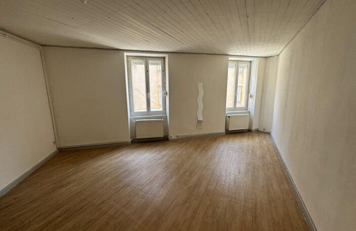 Immeuble de 4 logements et 1 local commercial — photo 5