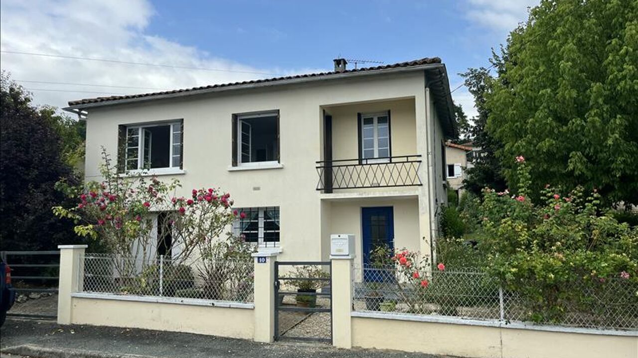 maison 4 pièces 69 m2 à vendre à Chalais (16210)