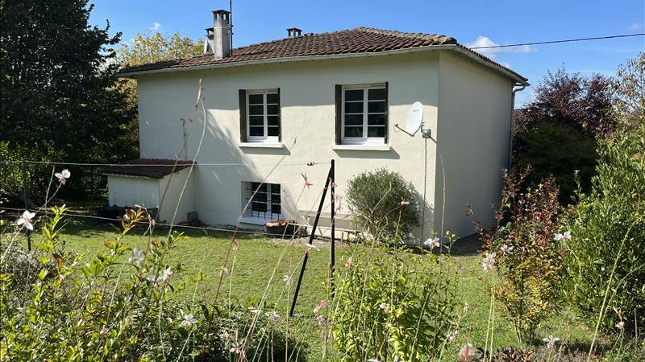 maison 4 pièces 69 m2 à vendre à Chalais (16210)