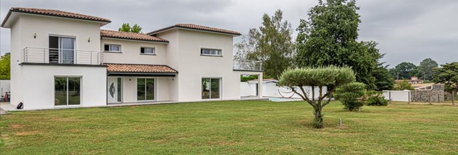 Maison 6 Pièces 192 m² à vendre à Saint-Germain-du-Puch (33750)