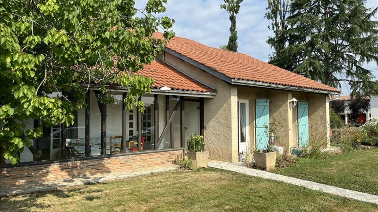 maison 5 pièces 151 m2 à vendre à Riscle (32400)