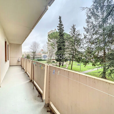 Appartement 8 pièces 289680 €