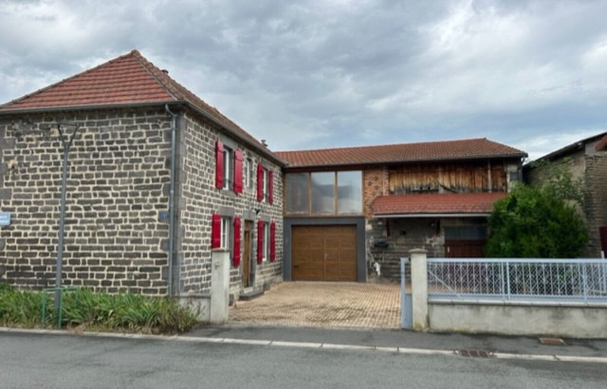 maison 4 pièces 84 m2 à vendre à Saint-Ignat (63720)