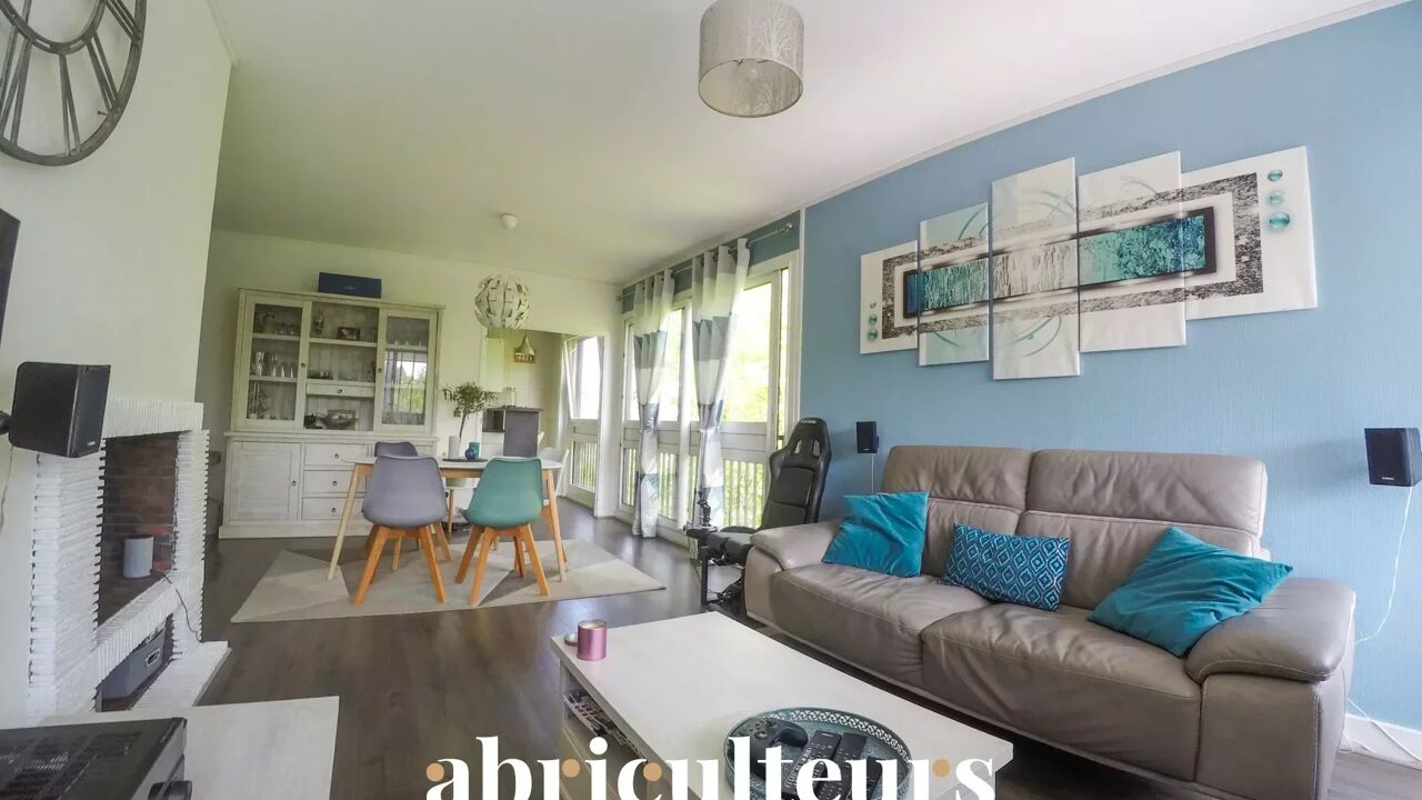 appartement 6 pièces 105 m2 à vendre à Fontenay-le-Fleury (78330)