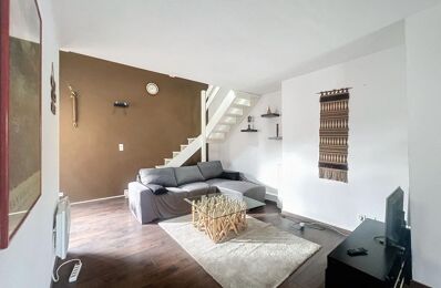 location appartement 585 € CC /mois à proximité de Les Angles (30133)