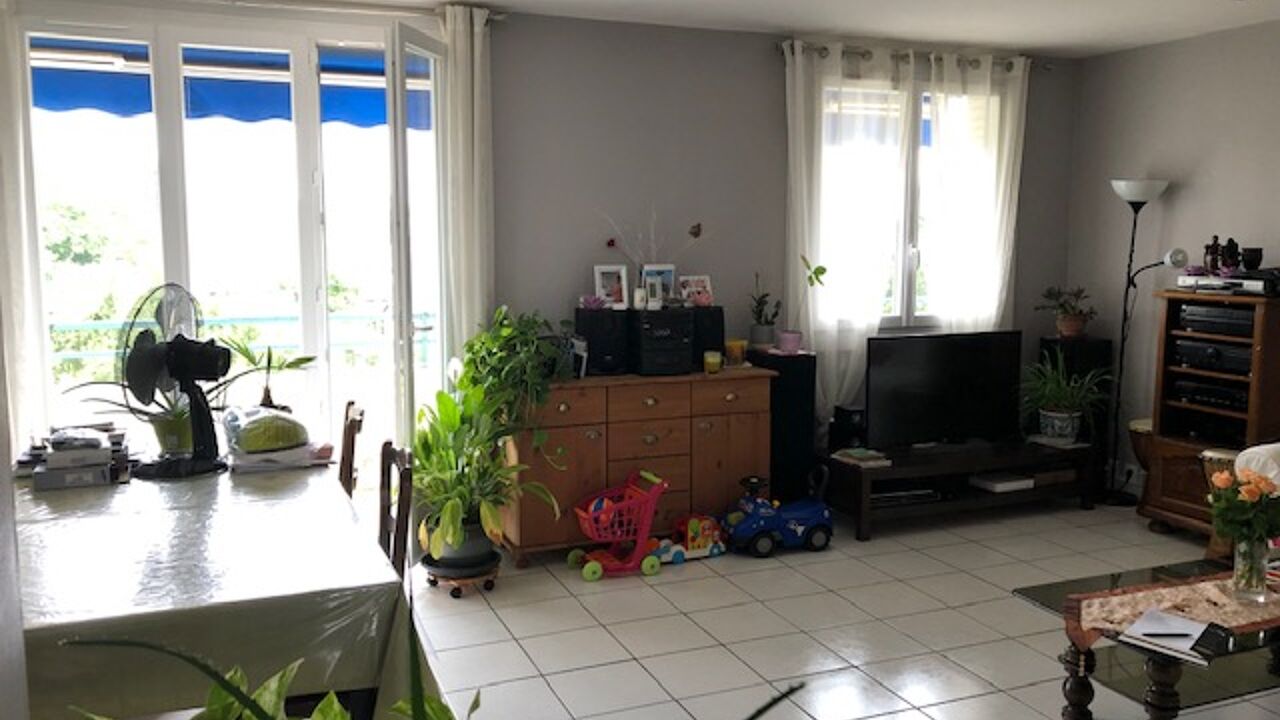 appartement 3 pièces 67 m2 à louer à Bron (69500)