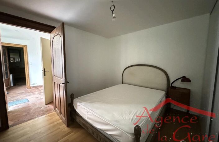 Vente maison 6 pièces  Sézanne (51120) — photo 4