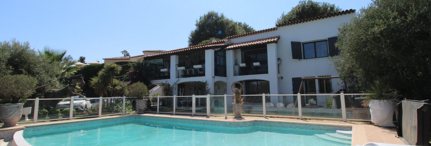 Maison 8 Pièces 241 m² à vendre à Antibes (06600)