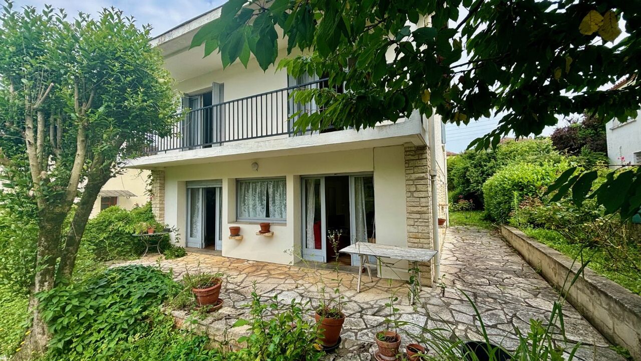 maison 7 pièces 114 m2 à vendre à Cahors (46000)