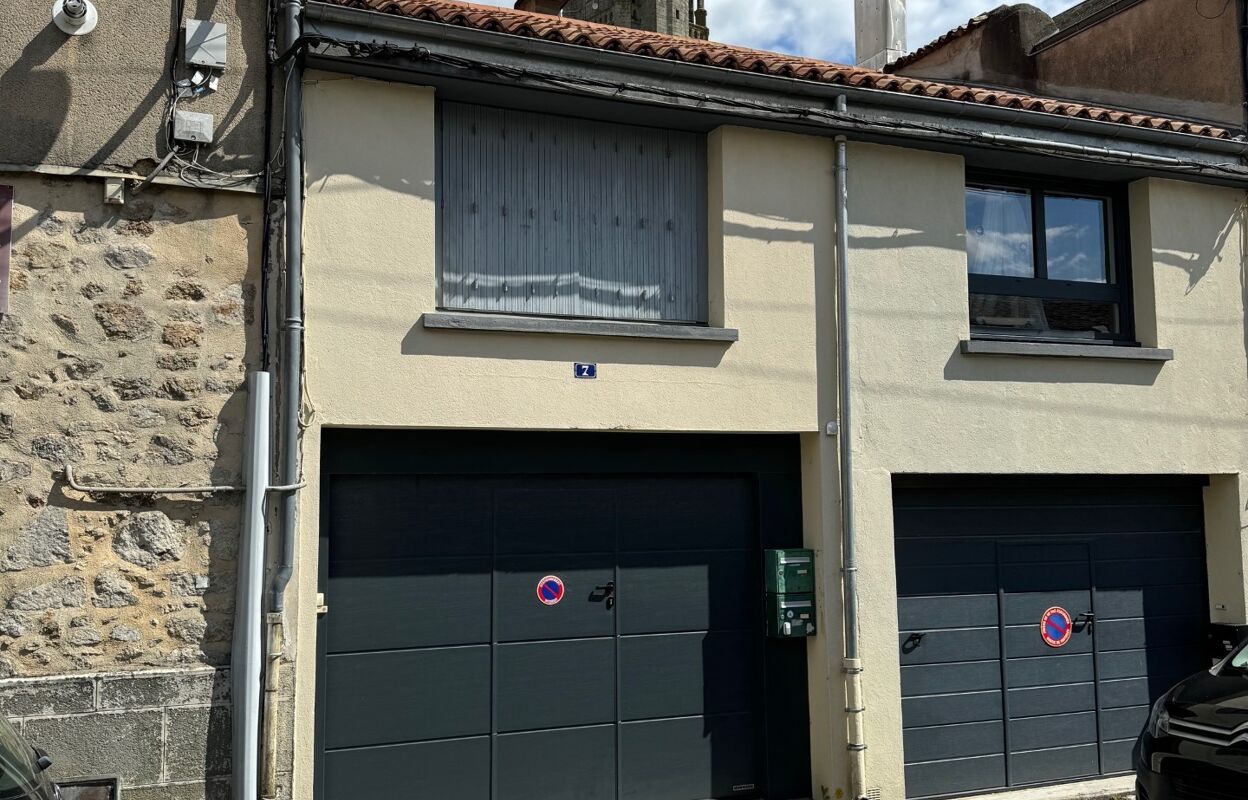 immeuble  pièces 424 m2 à vendre à Bressuire (79300)