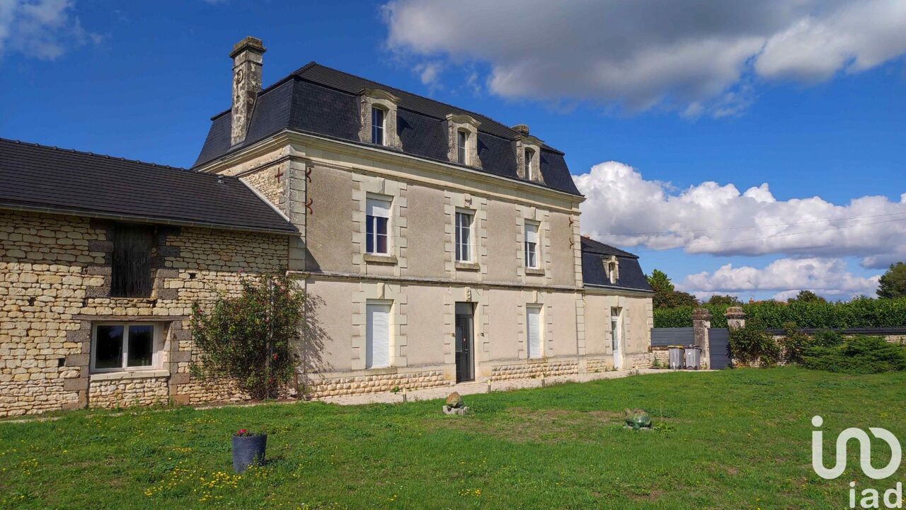 maison 6 pièces 178 m2 à vendre à Loudun (86200)