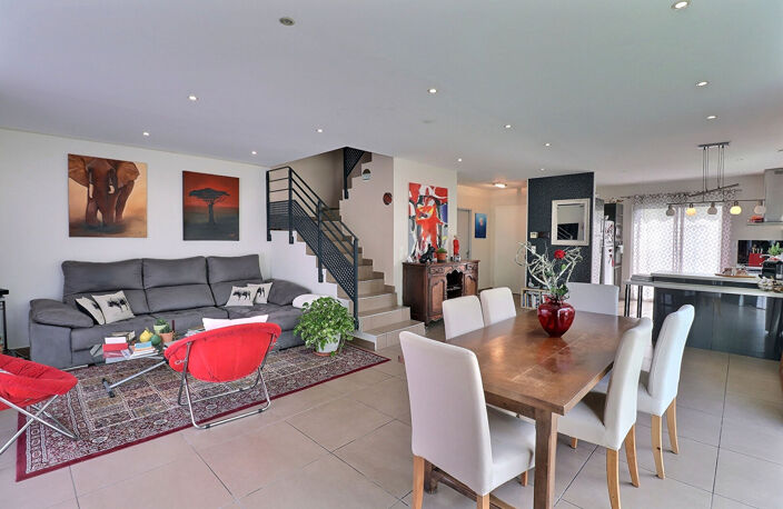 PERPIGNAN SUD - Villa 5 pièces 125 m²  en 3 FACES avec GARAGE. — photo 2