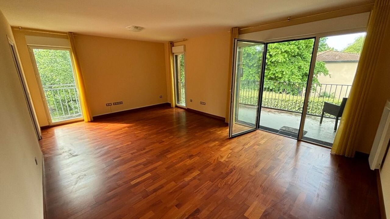 appartement 2 pièces 84 m2 à vendre à Dax (40100)