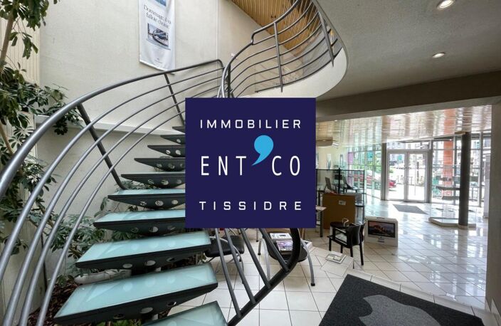 Immeuble commercial d'exception - Emplacement stratégique à Ag — photo 5