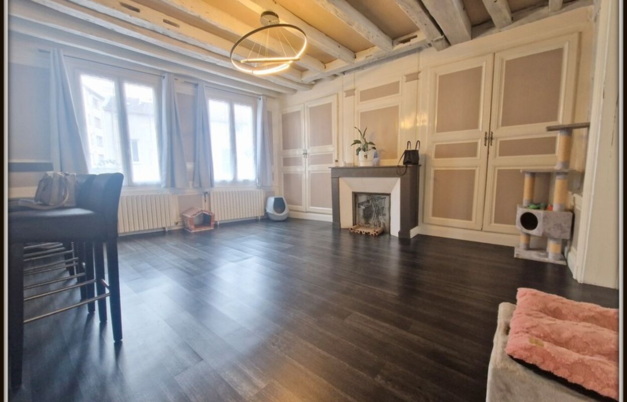 appartement 6 pièces 135 m2 à vendre à Châlons-en-Champagne (51000)