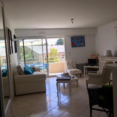 Appartement 3 pièces 930 €