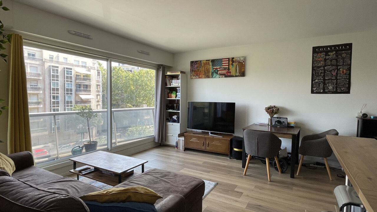 appartement 2 pièces 49 m2 à vendre à Saint-Maurice (94410)