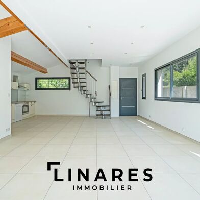 Maison 3 pièces 110 m²