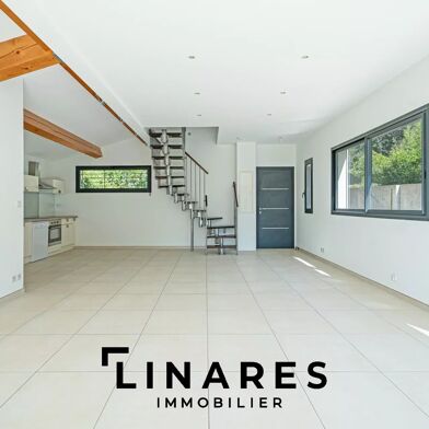 Maison 3 pièces 110 m²