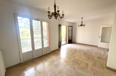 location appartement 1 499 € CC /mois à proximité de Rognes (13840)