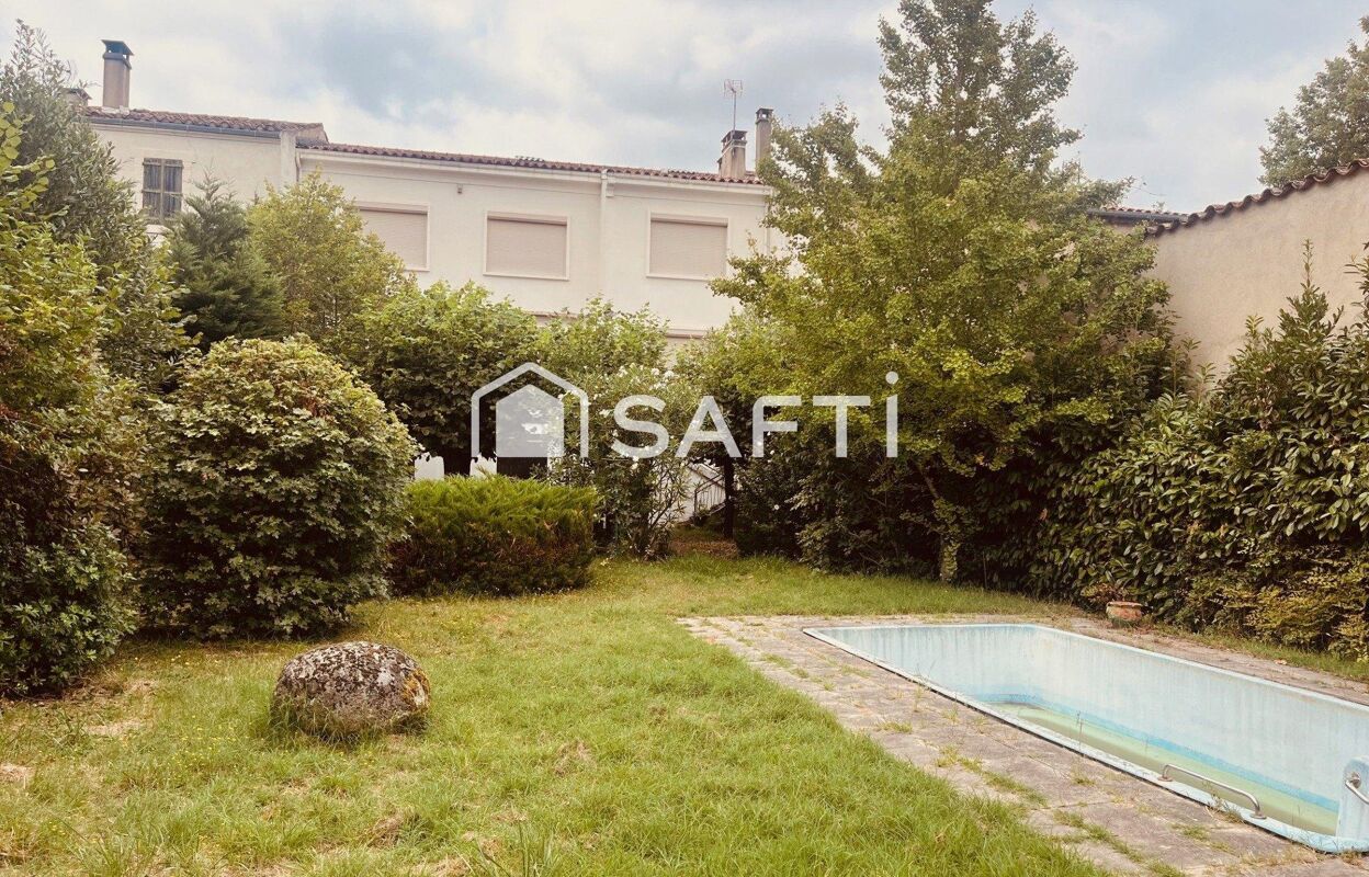 maison 9 pièces 298 m2 à vendre à Castres (81100)