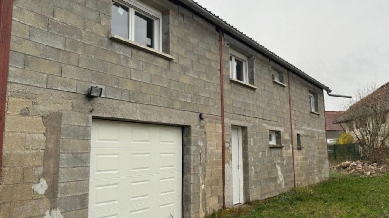 maison 5 pièces 220 m2 à vendre à Échevannes (25580)