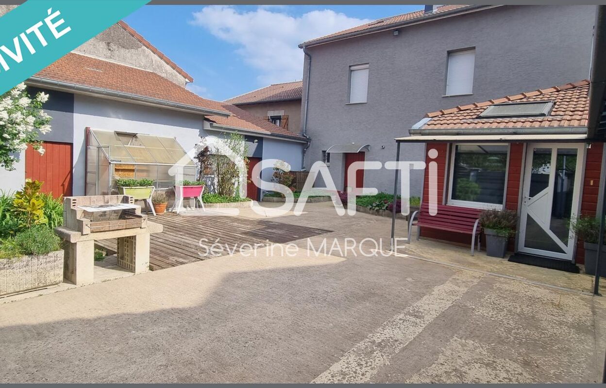 maison 9 pièces 215 m2 à vendre à Haudiomont (55160)