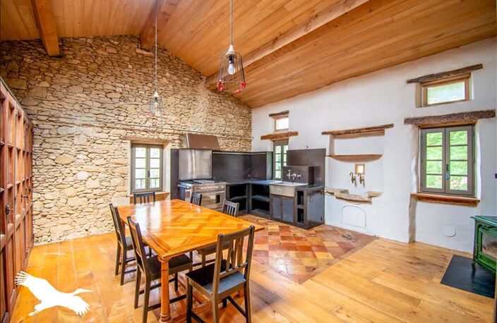 Ferme (tte) de 6 pièces principales — photo 2